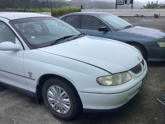 Holden Commodore VT 09/97-09/00