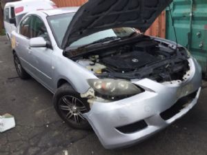 Mazda Mazda3 BK10F1 11/03-04/06