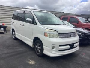 Toyota Noah/Voxy AZR60 2001-2007