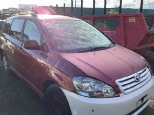 Toyota Ipsum ACM21 2001-2009