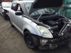 Suzuki Swift ZA11S 2004-2010
