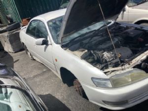 Toyota Carina ST202