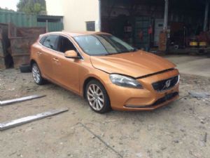 Volvo V40 P1 2012-2015