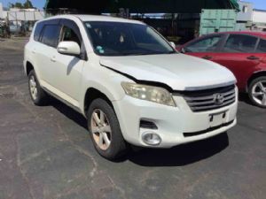 Toyota Vanguard ACA33