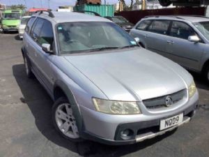 Holden Adventra VZ