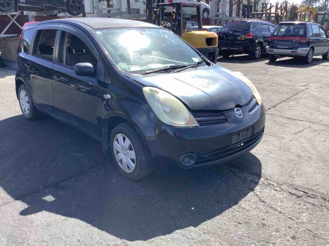 Nissan Note E11 2005-2008