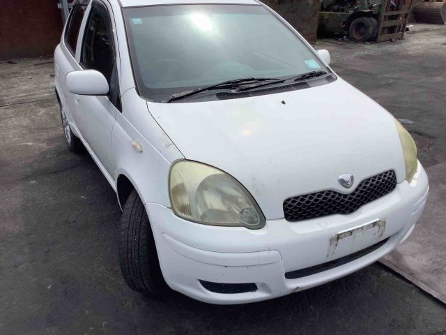Toyota Vitz SCP13