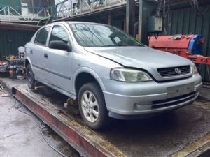 Holden Astra TS 12/00-12/04