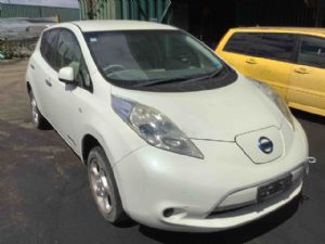 Nissan Leaf ZE0 2011-2016