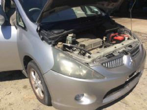 Mitsubishi Grandis NA4W