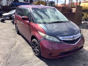 Honda Elysion RR1-RR6 2004-2013