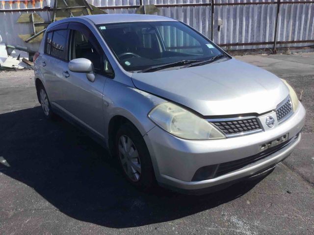 Nissan Tiida C11 2004-2007