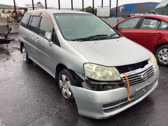 Nissan Liberty M12 1998-2003