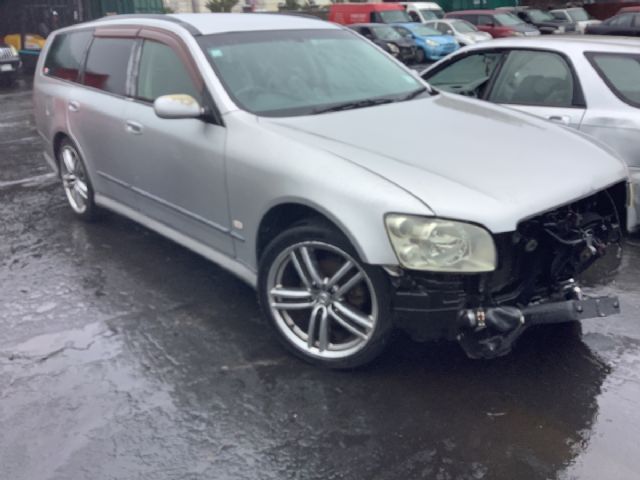 Nissan Stagea M35 2001-2004
