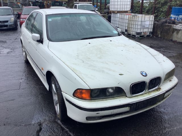 BMW 5 Series 523i