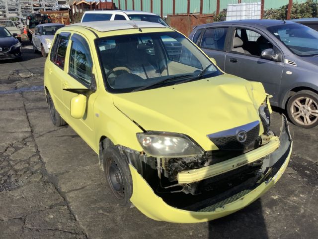 Mazda Demio DY 2002-2007