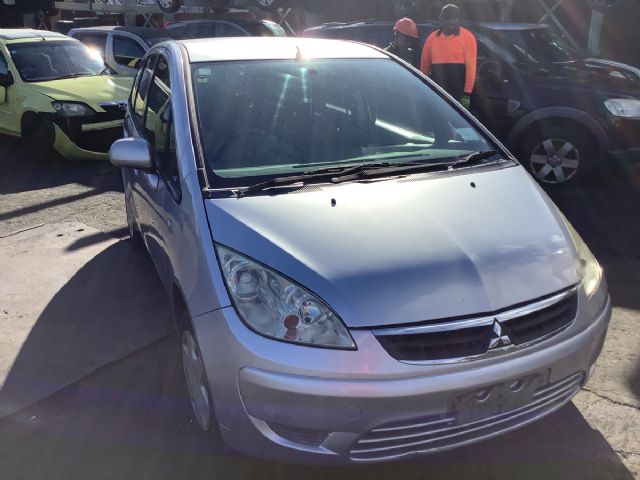 Mitsubishi Colt Plus 01/04-04/07