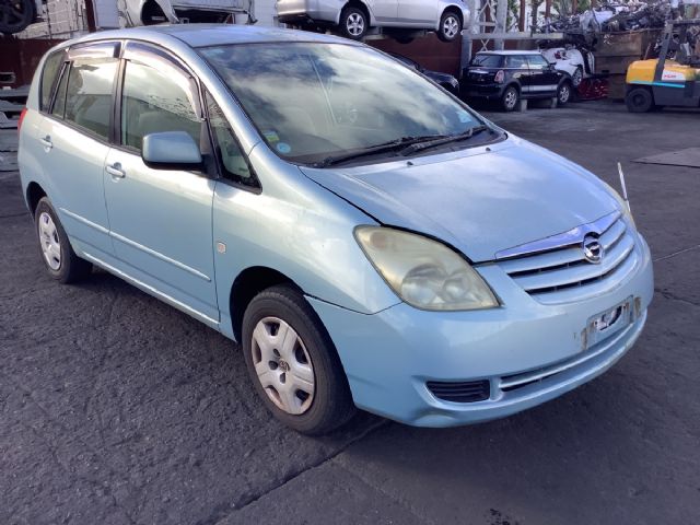 Toyota Spacia/Spacio NZE121 2000-2008