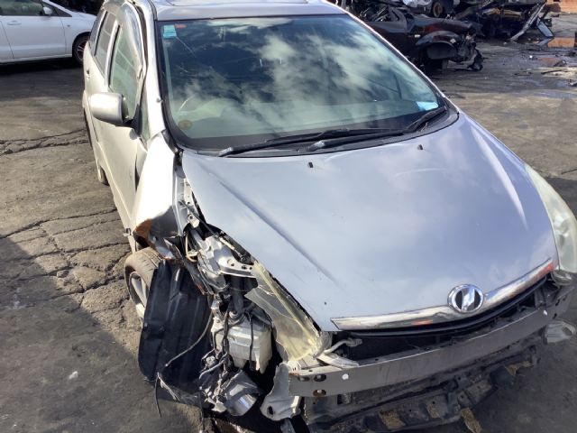 Toyota Wish AE10 2003-2009