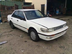 Nissan Bluebird U12 1988-1992
