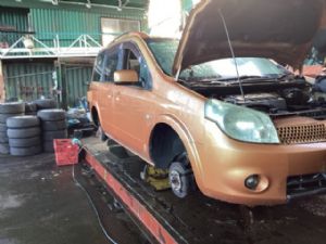 Nissan Lafesta B30 2004-2011