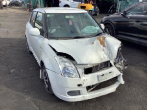 Suzuki Swift ZC71S 2004-2010