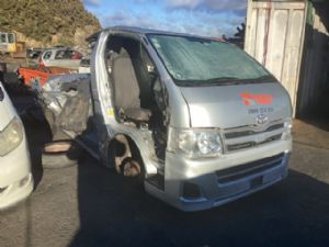 Toyota Hiace KDH201 10/06-on
