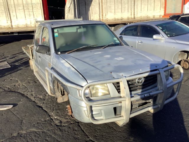 Mazda Bounty 4wd UN