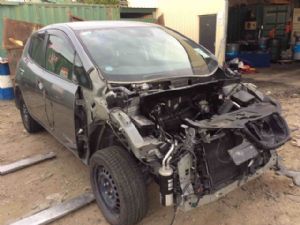 Nissan Leaf ZE0 2011-2016