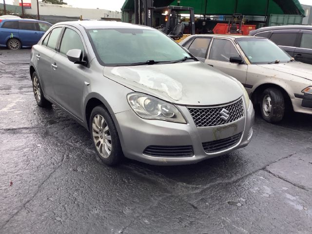 Suzuki Kizashi SE 2010-2016