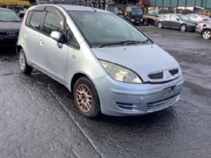 Mitsubishi Colt Z25A