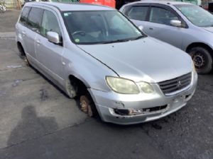 Mitsubishi Airtrek CU2W