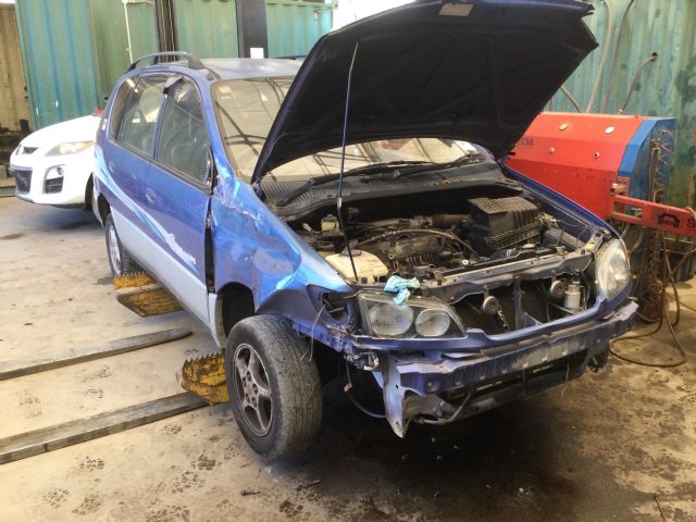 Toyota Ipsum SXM10 1995-2001