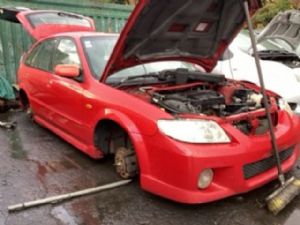 Mazda 323 BJ