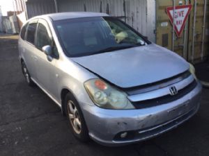 Honda Stream RN3 2001-2006
