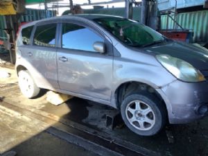 Nissan Note E11 2005-2008