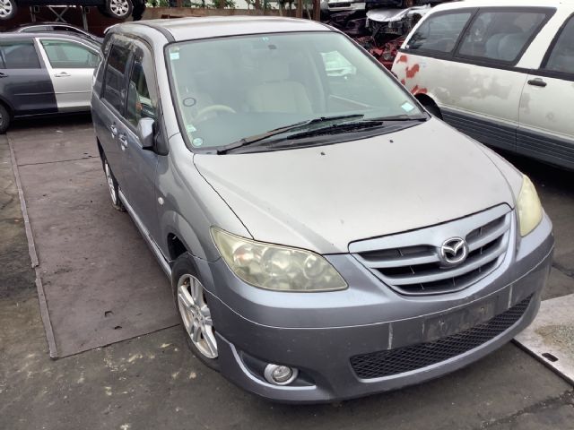 Mazda MPV LW 1999-2006