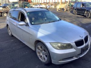 BMW 3 Series  325I E90