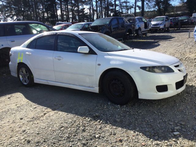 Mazda Atenza GG 2002-2008