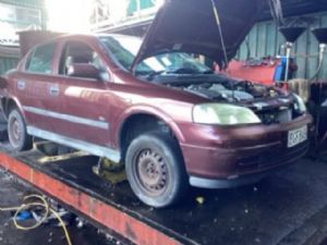 Holden Astra TS 12/00-12/04