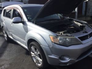 Mitsubishi Outlander CW5W 2006-2012
