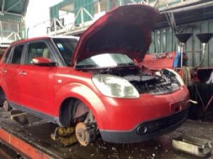 Mazda Verisa DC 2WD 01/04 on