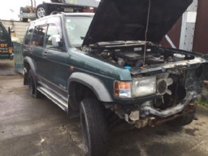 Isuzu Bighorn UBS17