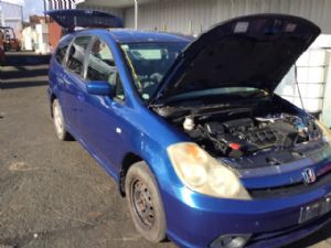 Honda Stream RN1 2001-2006