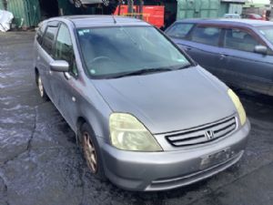 Honda Stream RN1 2001-2006