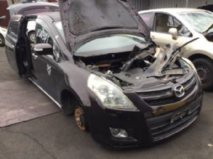 Mazda MPV LW 1999-2006
