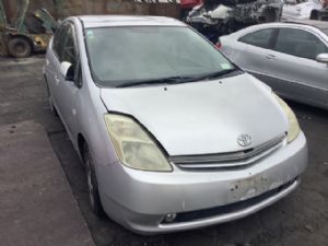 Toyota Prius NHW10