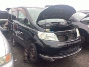 Nissan Serena C25 2005-2010