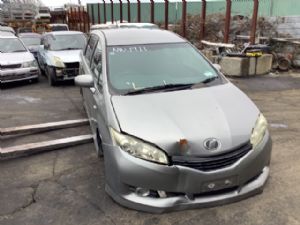 Toyota Wish AE10 2003-2009