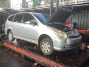 Honda Stream RN1 2001-2006